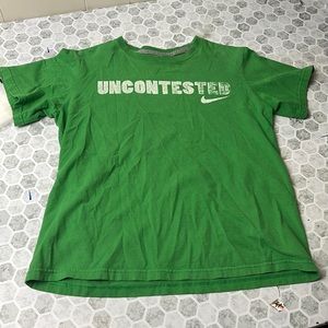 Nike Kids Medium Uncontested Green Short Sleeve T Shirt